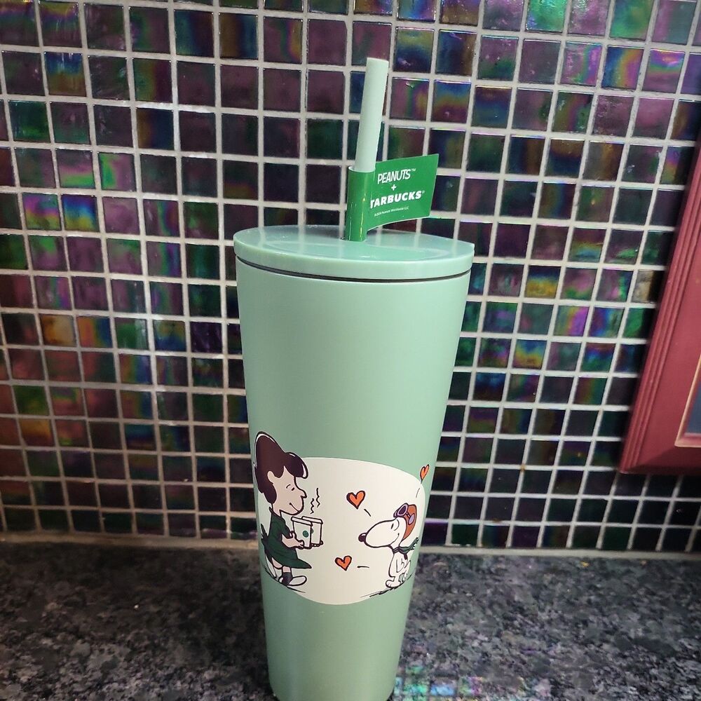 NEW LIMITED EDITION Starbucks Peanuts Snoopy & Green Reusable Tumbler w/ Straw